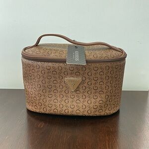 GUESS Cosmetic/Travel Bag w/ Tags